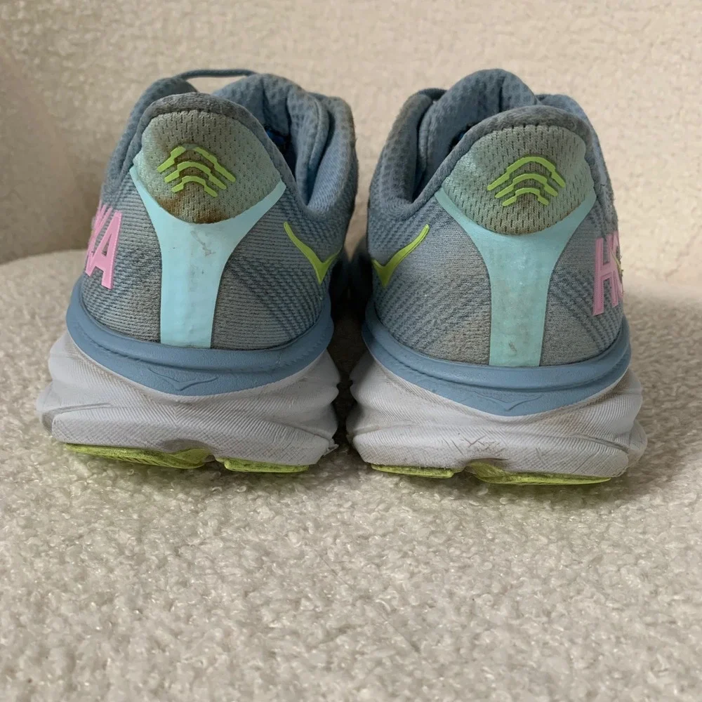 Hoka Clifton 9 Sneakers Women's Size 7.5 B Dusk/ Pink Twilight 1127896-DNK